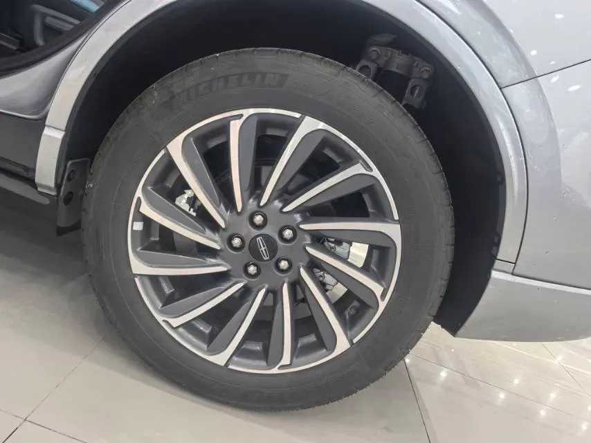 2024 Lincoln Corsair 1.5T 193HP L4 E-CVT Hybrid,autocango,china used car exporter,china ev exporter,chinese used car exporter,chinese used ev exporter