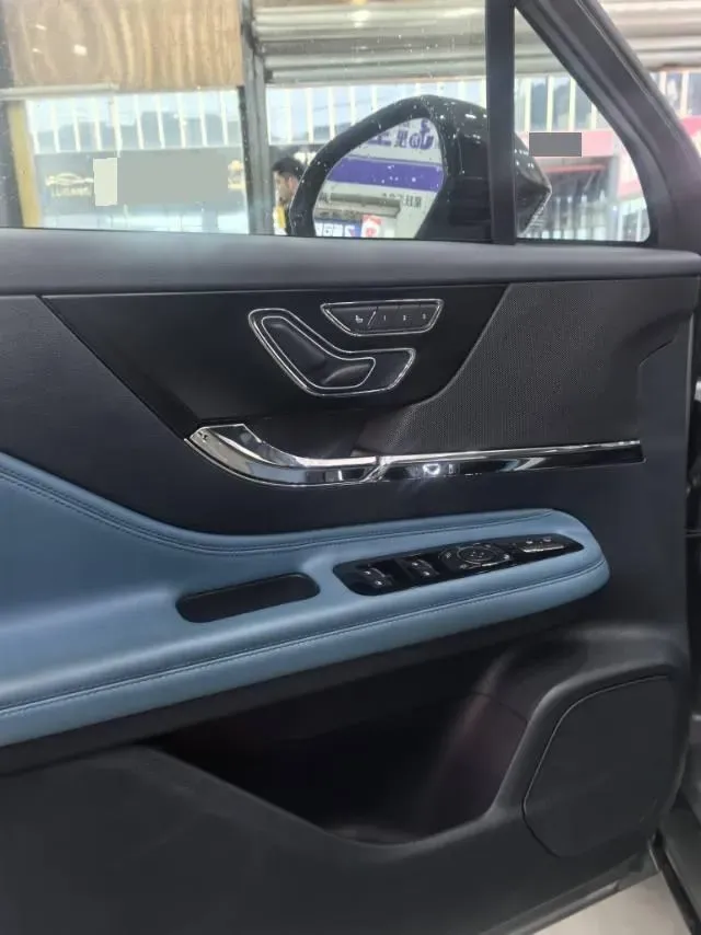 2024 Lincoln Corsair 1.5T 193HP L4 E-CVT Hybrid,autocango,china used car exporter,china ev exporter,chinese used car exporter,chinese used ev exporter