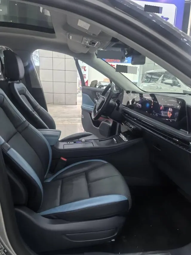 2024 Lincoln Corsair 1.5T 193HP L4 E-CVT Hybrid,autocango,china used car exporter,china ev exporter,chinese used car exporter,chinese used ev exporter