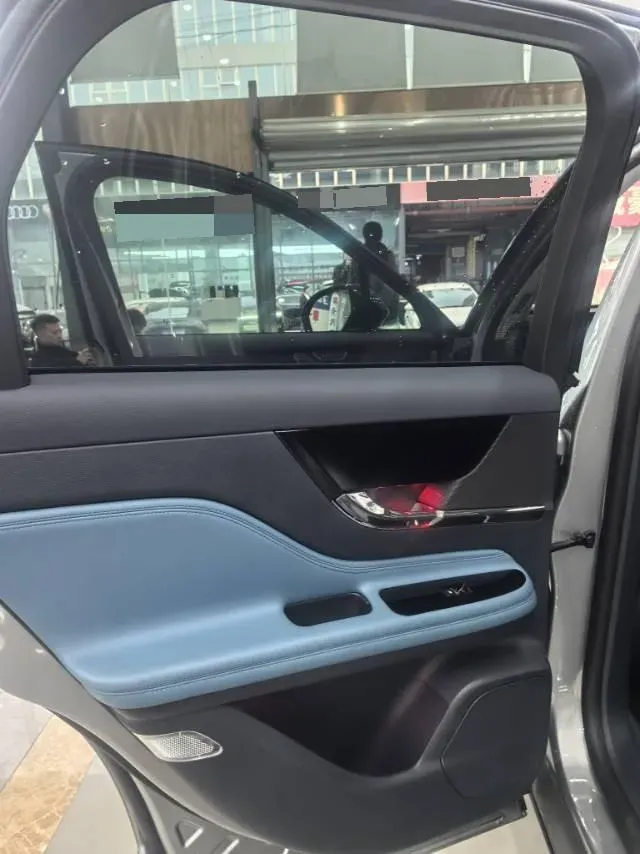 2024 Lincoln Corsair 1.5T 193HP L4 E-CVT Hybrid,autocango,china used car exporter,china ev exporter,chinese used car exporter,chinese used ev exporter