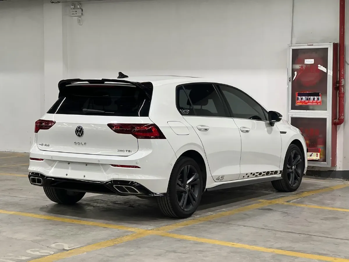 2023 Volkswagen Golf 1.4T 150HP L4 7DCT,autocango,china used car exporter,china ev exporter,chinese used car exporter,chinese used ev exporter