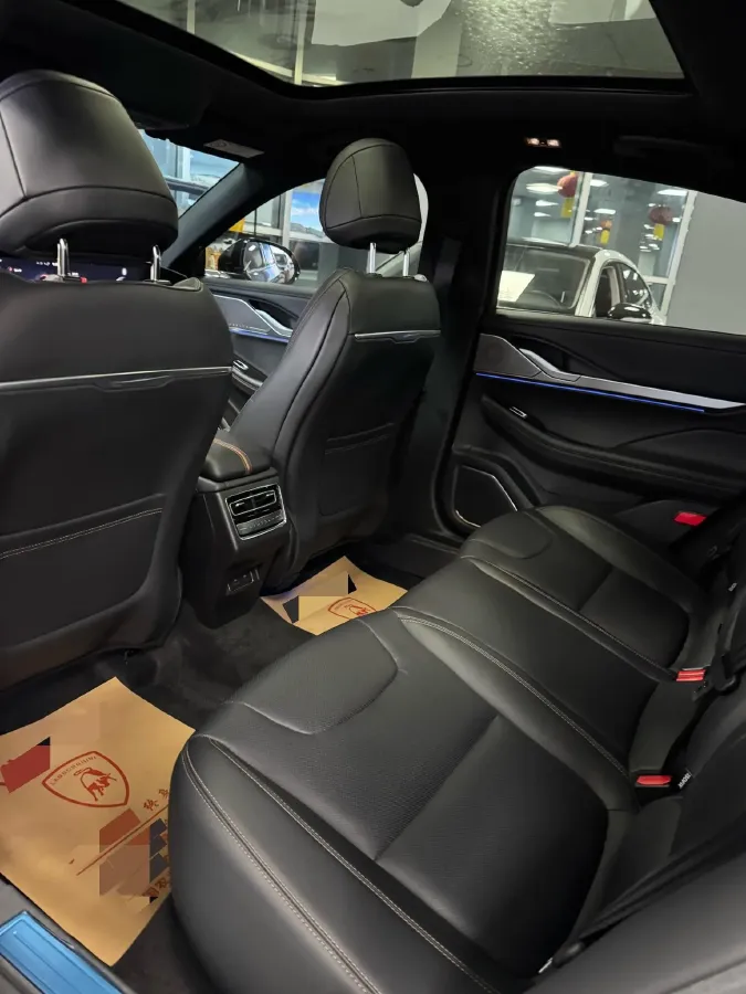 2022 Lincoln Z 2.0T 246HP L4 8AT,autocango,china used car exporter,china ev exporter,chinese used car exporter,chinese used ev exporter