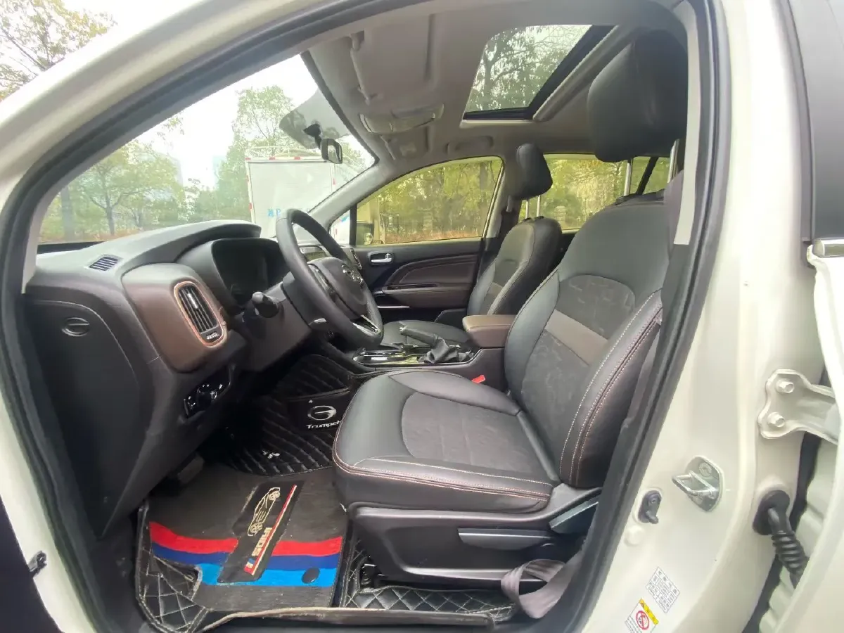 2019 GAC Trumpchi GS3 1.5T 163HP L3 7DCT,autocango,china used car exporter,china ev exporter,chinese used car exporter,chinese used ev exporter