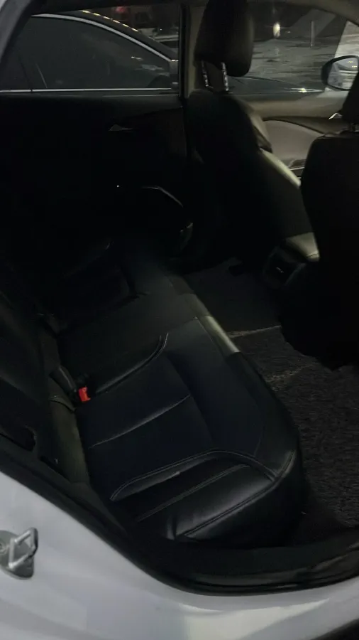 2022 Buick Velite 6 BEV 61.1KWH,autocango,china used car exporter,china ev exporter,chinese used car exporter,chinese used ev exporter