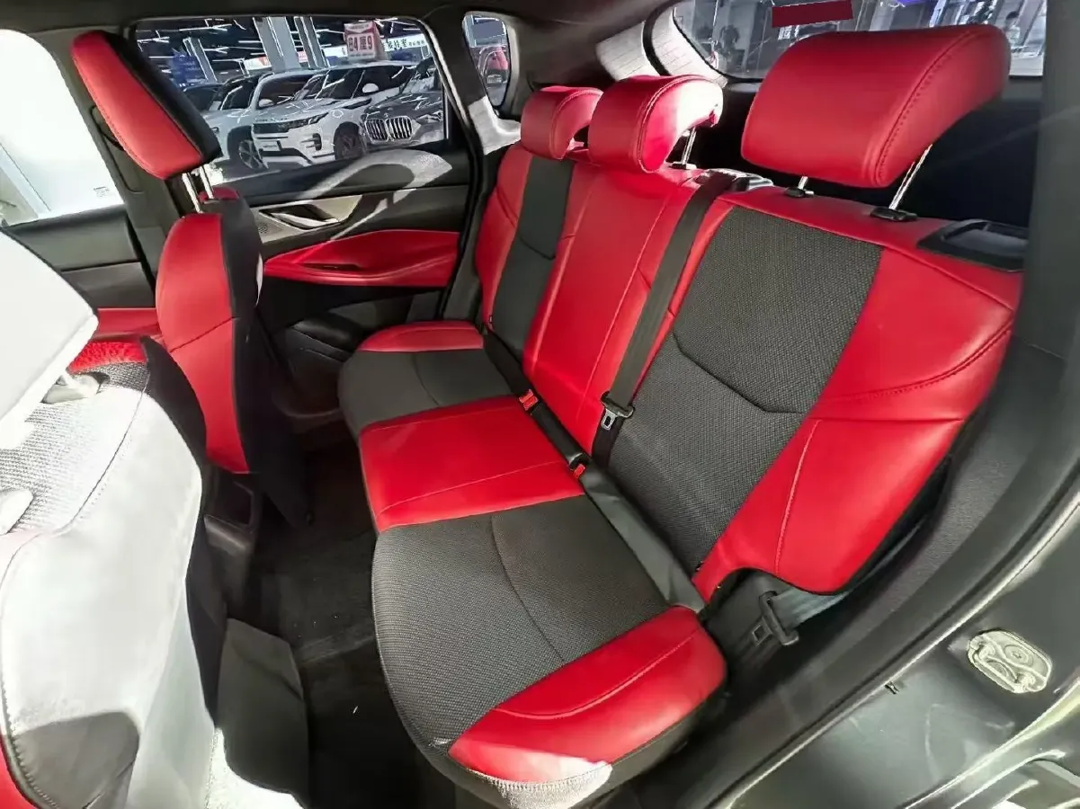 2023 ChangAn CS35 Plus 1.4T 160HP L4 7DCT,autocango,china used car exporter,china ev exporter,chinese used car exporter,chinese used ev exporter