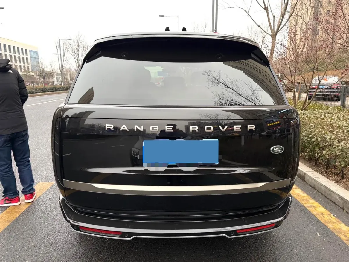 2025 Land Rover Range Rover 3.0T 400HP L6 8AT,autocango,china used car exporter,china ev exporter,chinese used car exporter,chinese used ev exporter