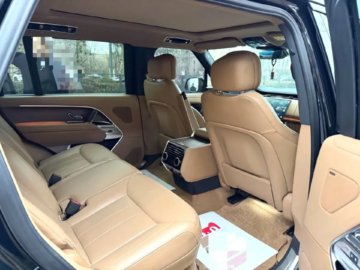 2025 Land Rover Range Rover 3.0T 400HP L6 8AT,autocango,china used car exporter,china ev exporter,chinese used car exporter,chinese used ev exporter