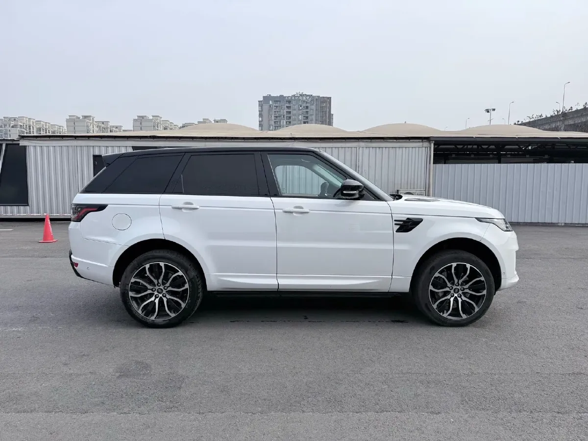 2021 Land Rover Range Rover Sport 3.0T 360HP L6 8AT,autocango,china used car exporter,china ev exporter,chinese used car exporter,chinese used ev exporter