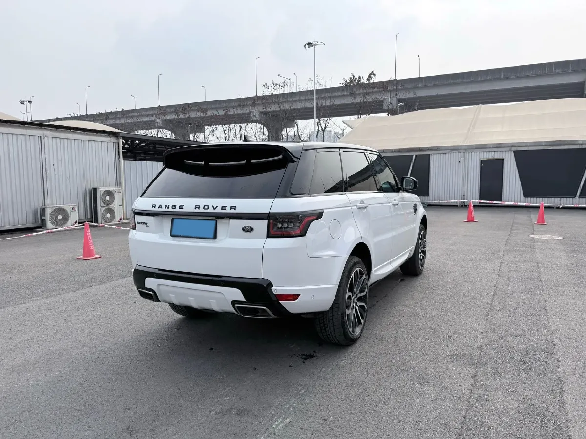 2021 Land Rover Range Rover Sport 3.0T 360HP L6 8AT,autocango,china used car exporter,china ev exporter,chinese used car exporter,chinese used ev exporter