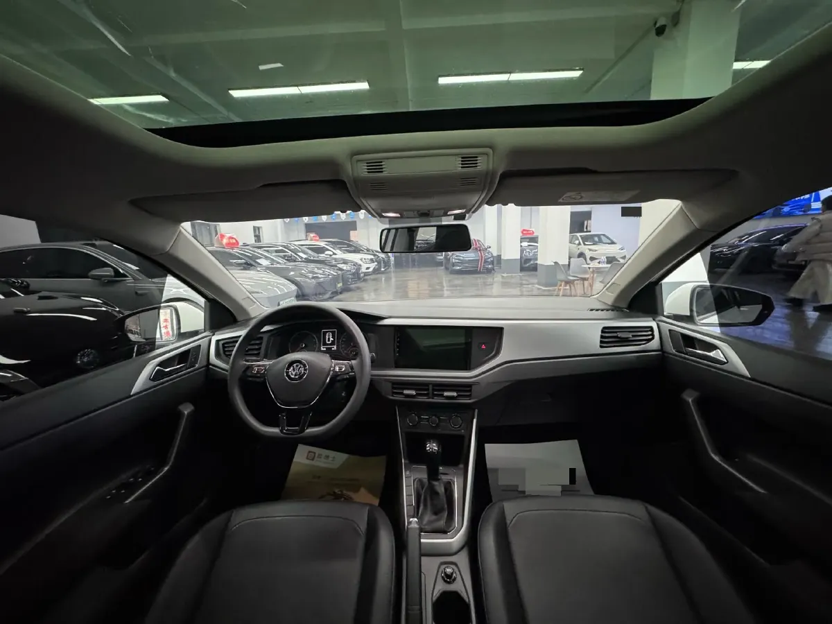 2019 Volkswagen Polo 1.5L 113HP L4 6AT,autocango,china used car exporter,china ev exporter,chinese used car exporter,chinese used ev exporter