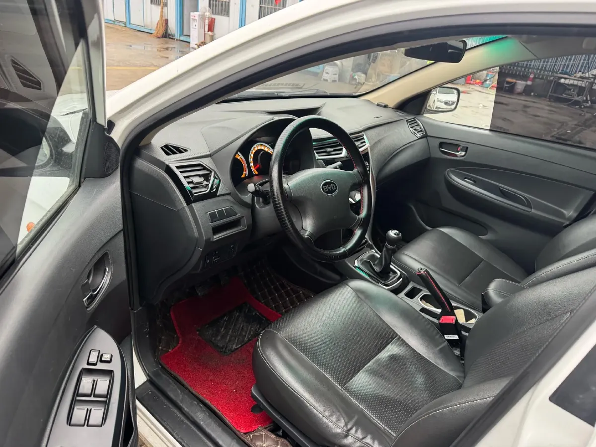 2020 BYD F3 1.5L 109HP L4 5MT,autocango,china used car exporter,china ev exporter,chinese used car exporter,chinese used ev exporter