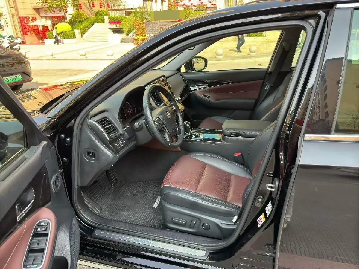 2018 Toyota Highlander 2.0T 220HP L4 6AT,autocango,china used car exporter,china ev exporter,chinese used car exporter,chinese used ev exporter