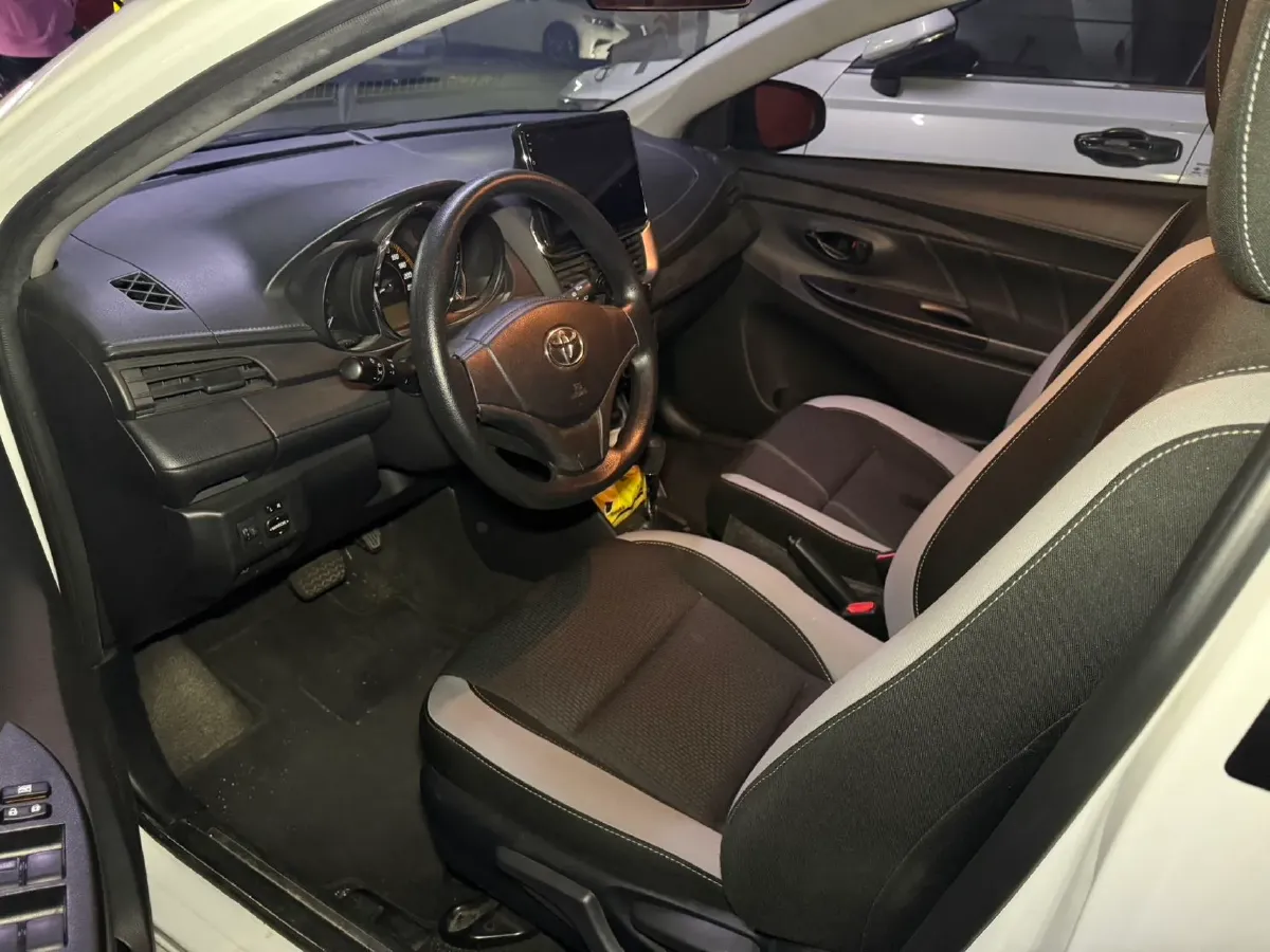 2020 Toyota Yaris L 1.5L 110HP L4 CVT,autocango,china used car exporter,china ev exporter,chinese used car exporter,chinese used ev exporter