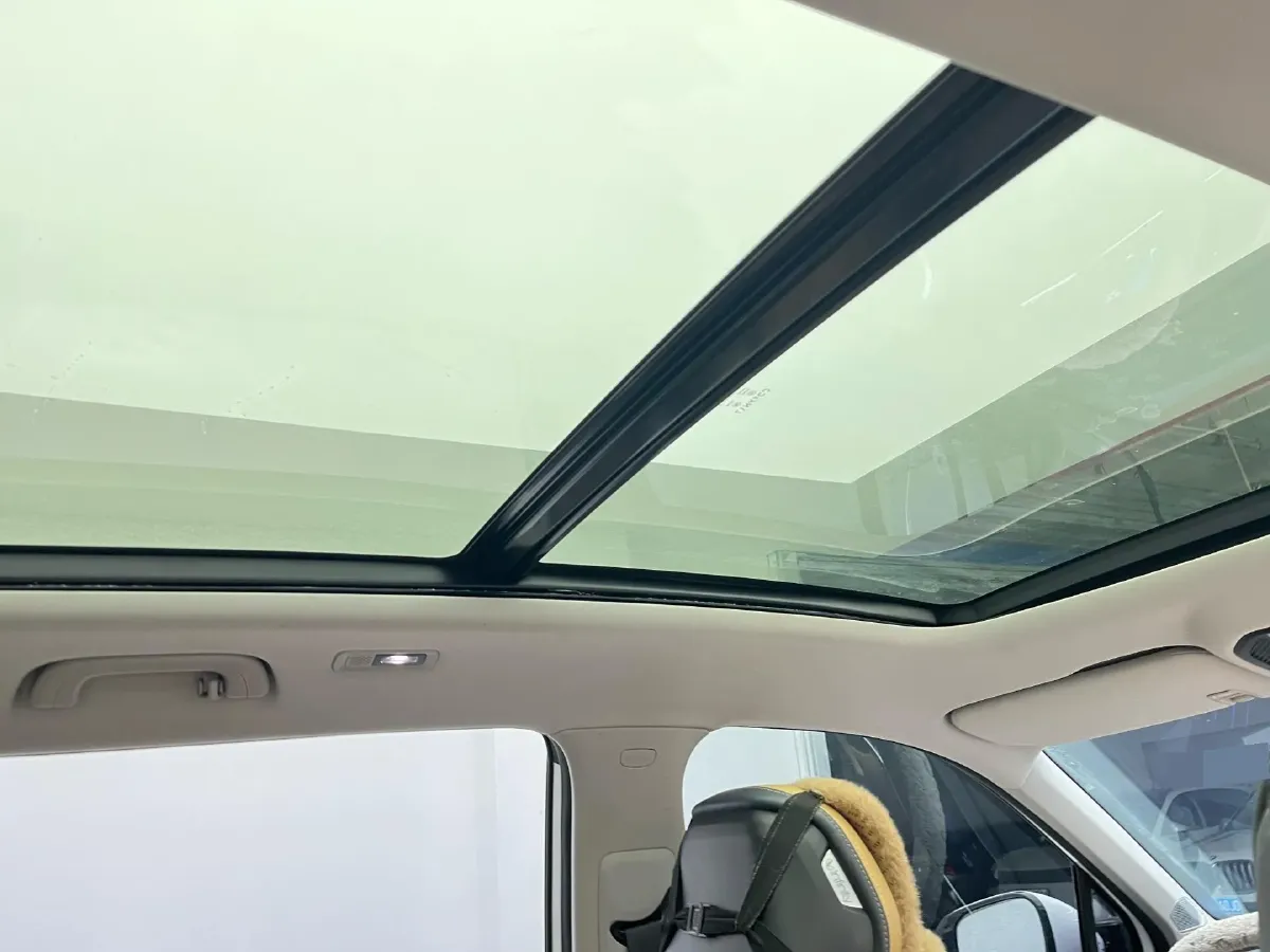 2023 Geely StarRay 1.5T 181HP L4 7DCT,autocango,china used car exporter,china ev exporter,chinese used car exporter,chinese used ev exporter