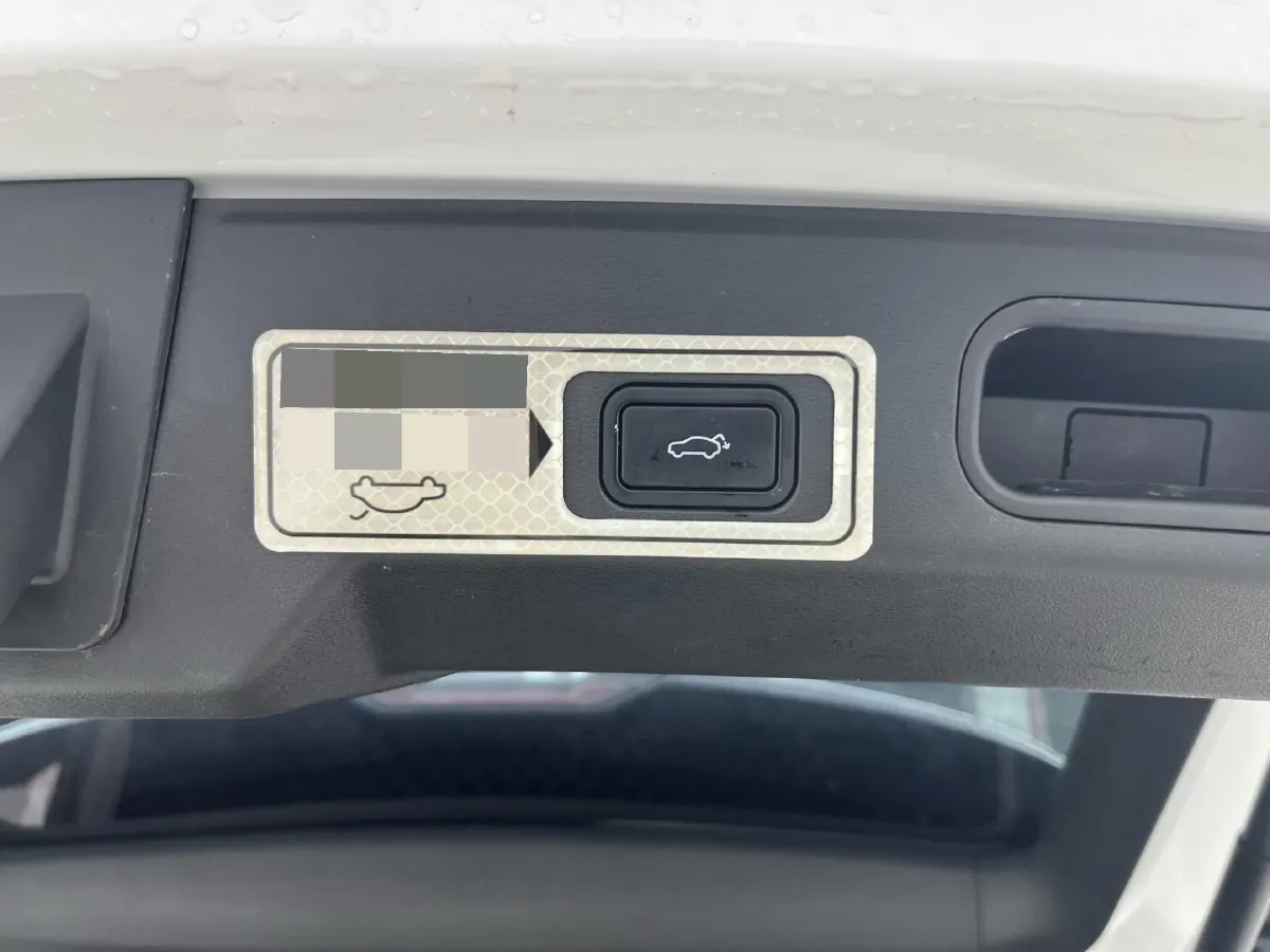 2023 Geely StarRay 1.5T 181HP L4 7DCT,autocango,china used car exporter,china ev exporter,chinese used car exporter,chinese used ev exporter