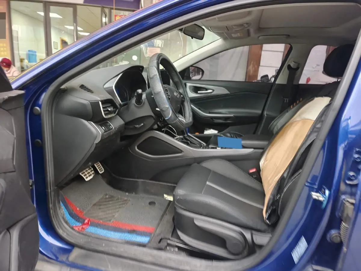 2019 Hyundai La Festa 1.6T 190HP L4 7DCT,autocango,china used car exporter,china ev exporter,chinese used car exporter,chinese used ev exporter