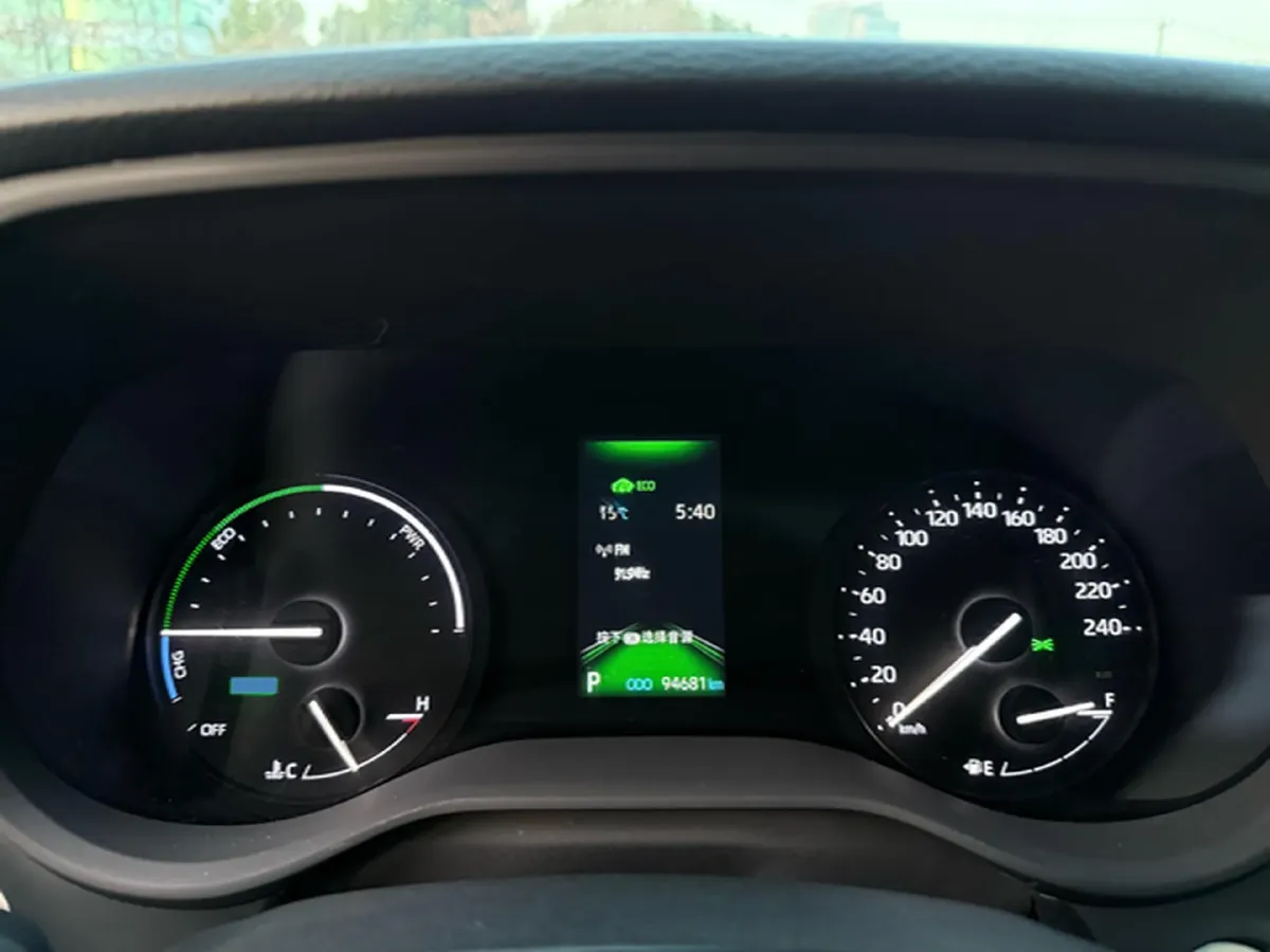 2021 Toyota Sienna 2.5L 192HP L4 E-CVT Hybrid,autocango,china used car exporter,china ev exporter,chinese used car exporter,chinese used ev exporter