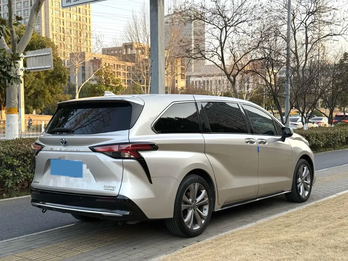 2021 Toyota Sienna 2.5L 192HP L4 E-CVT Hybrid,autocango,china used car exporter,china ev exporter,chinese used car exporter,chinese used ev exporter