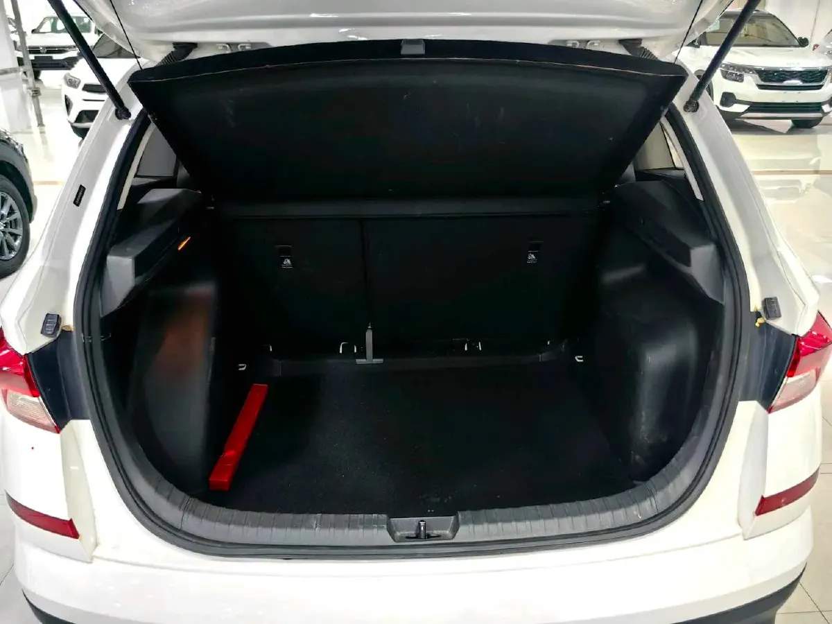 2022 Skoda Kamiq 1.5L 112HP L4 6AT,autocango,china used car exporter,china ev exporter,chinese used car exporter,chinese used ev exporter