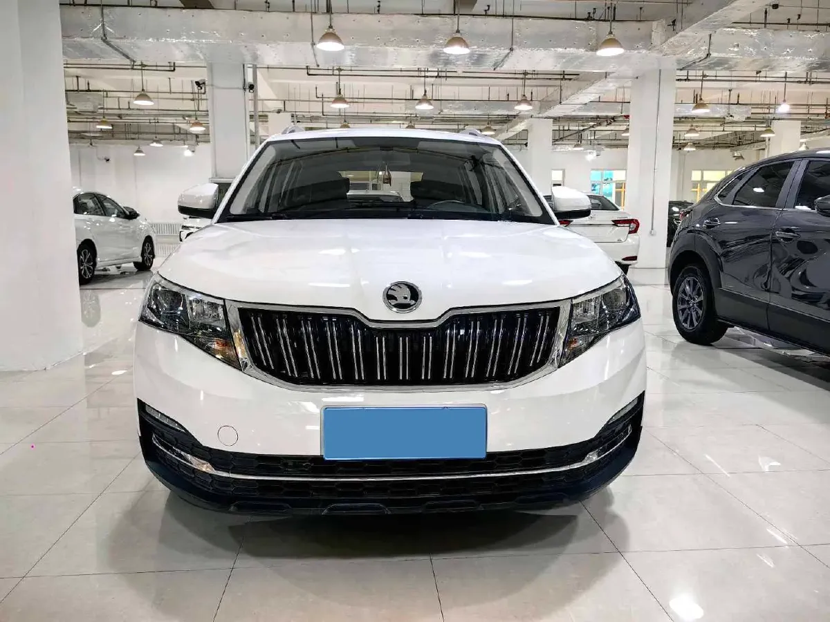 2022 Skoda Kamiq 1.5L 112HP L4 6AT,autocango,china used car exporter,china ev exporter,chinese used car exporter,chinese used ev exporter