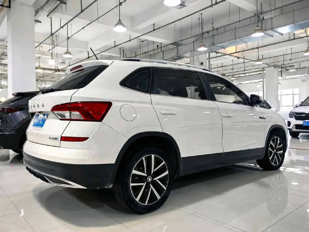 2022 Skoda Kamiq 1.5L 112HP L4 6AT,autocango,china used car exporter,china ev exporter,chinese used car exporter,chinese used ev exporter