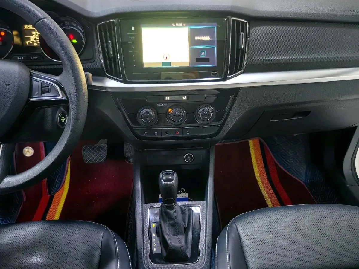 2022 Skoda Kamiq 1.5L 112HP L4 6AT,autocango,china used car exporter,china ev exporter,chinese used car exporter,chinese used ev exporter