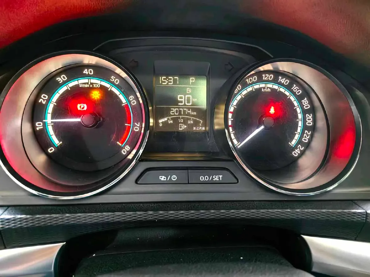 2022 Skoda Kamiq 1.5L 112HP L4 6AT,autocango,china used car exporter,china ev exporter,chinese used car exporter,chinese used ev exporter