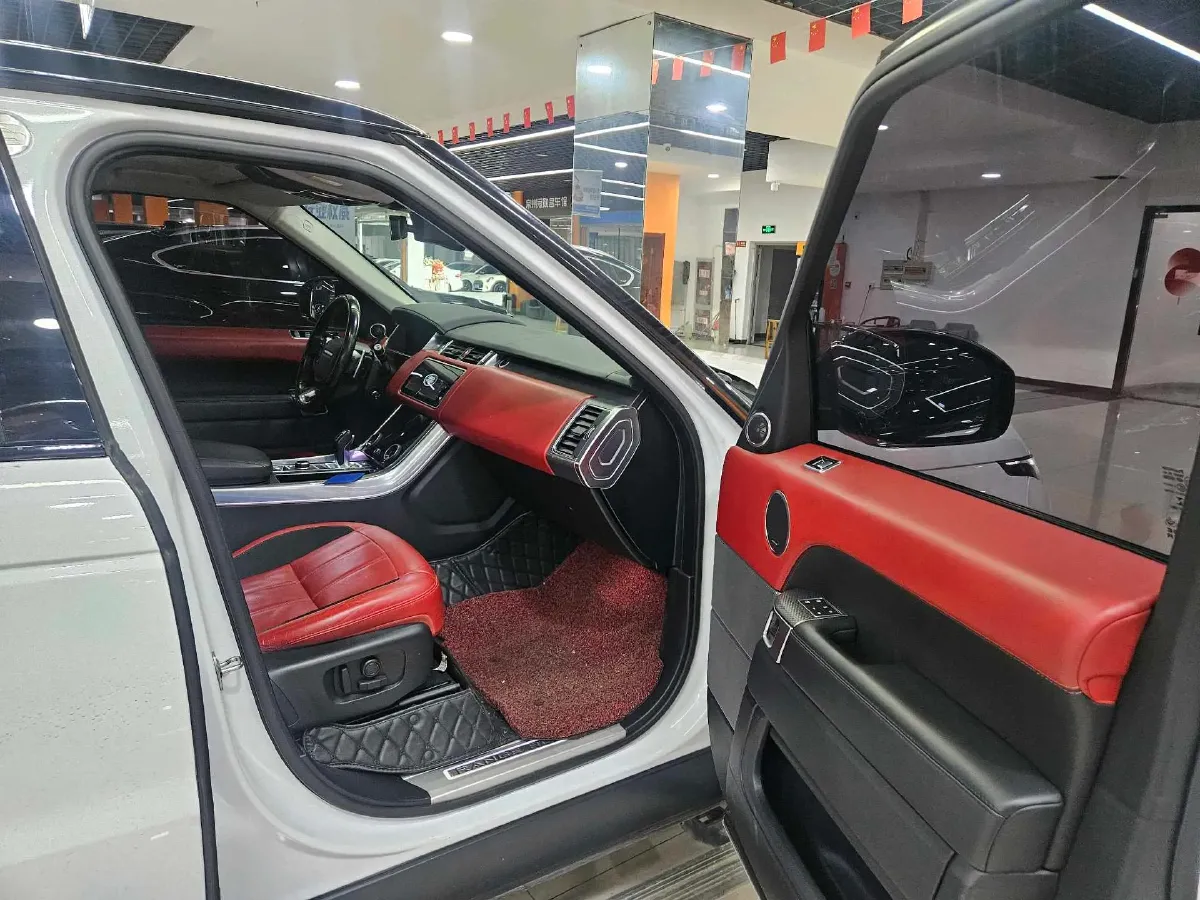 2021 Land Rover Range Rover Sport 3.0T 360HP L6 8AT,autocango,china used car exporter,china ev exporter,chinese used car exporter,chinese used ev exporter