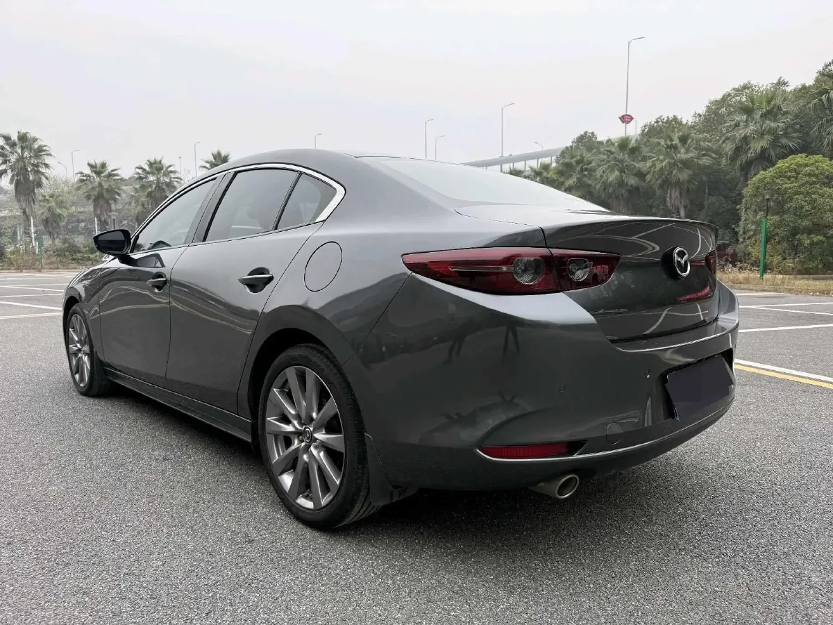 2022 Mazda 3 Axela 2.0L 158HP L4 6AT,autocango,china used car exporter,china ev exporter,chinese used car exporter,chinese used ev exporter