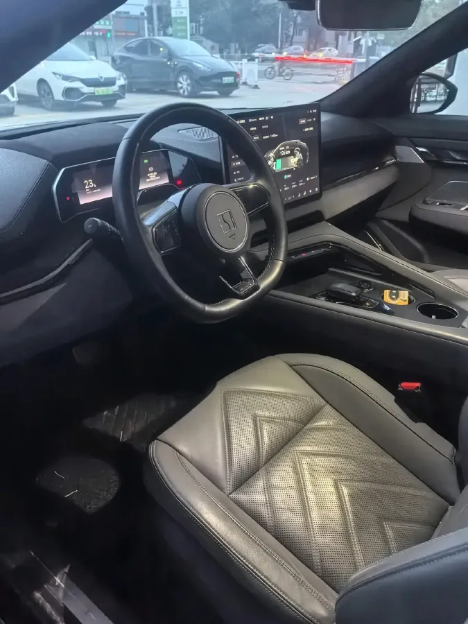 2023 Zeekr 001 BEV 86KWH,autocango,china used car exporter,china ev exporter,chinese used car exporter,chinese used ev exporter