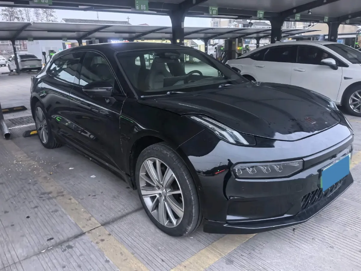 2023 Zeekr 001 BEV 86KWH,autocango,china used car exporter,china ev exporter,chinese used car exporter,chinese used ev exporter