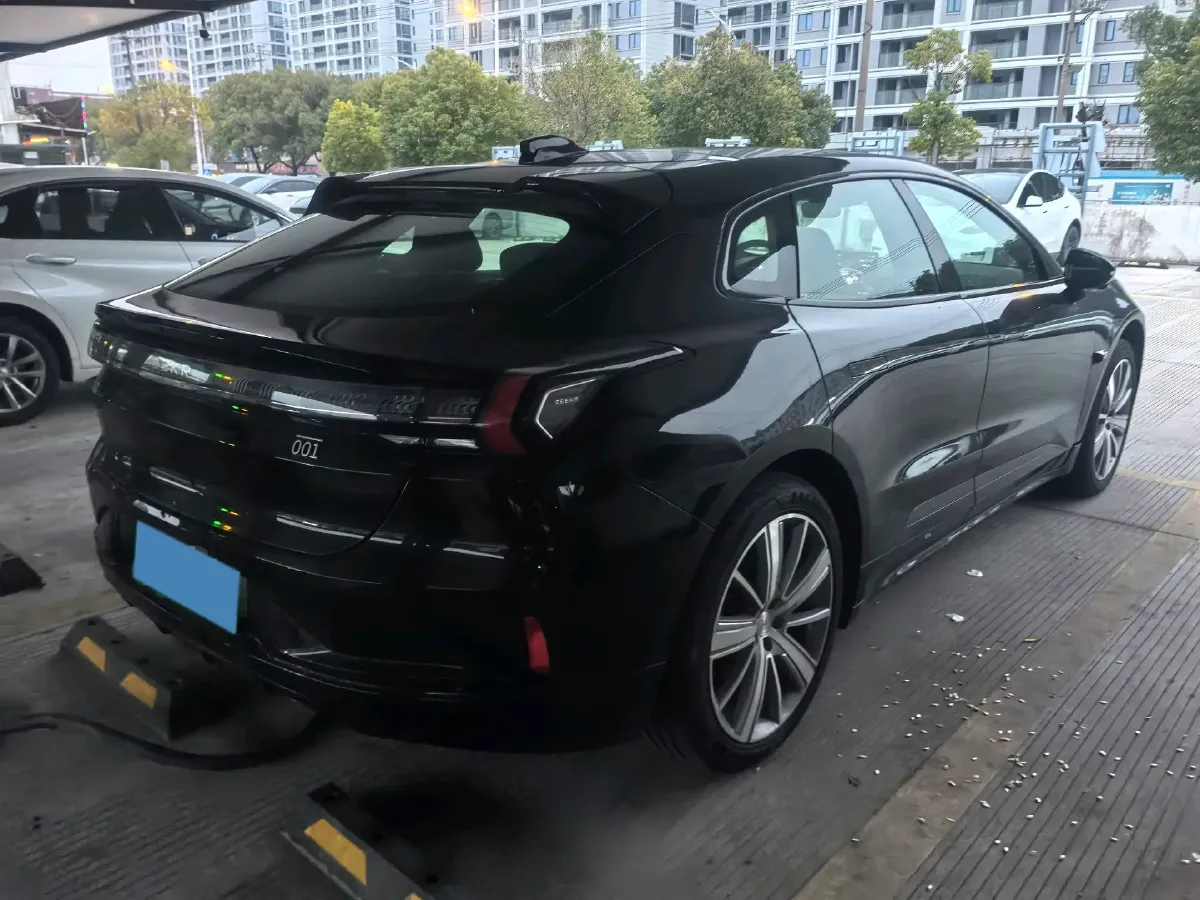 2023 Zeekr 001 BEV 86KWH,autocango,china used car exporter,china ev exporter,chinese used car exporter,chinese used ev exporter