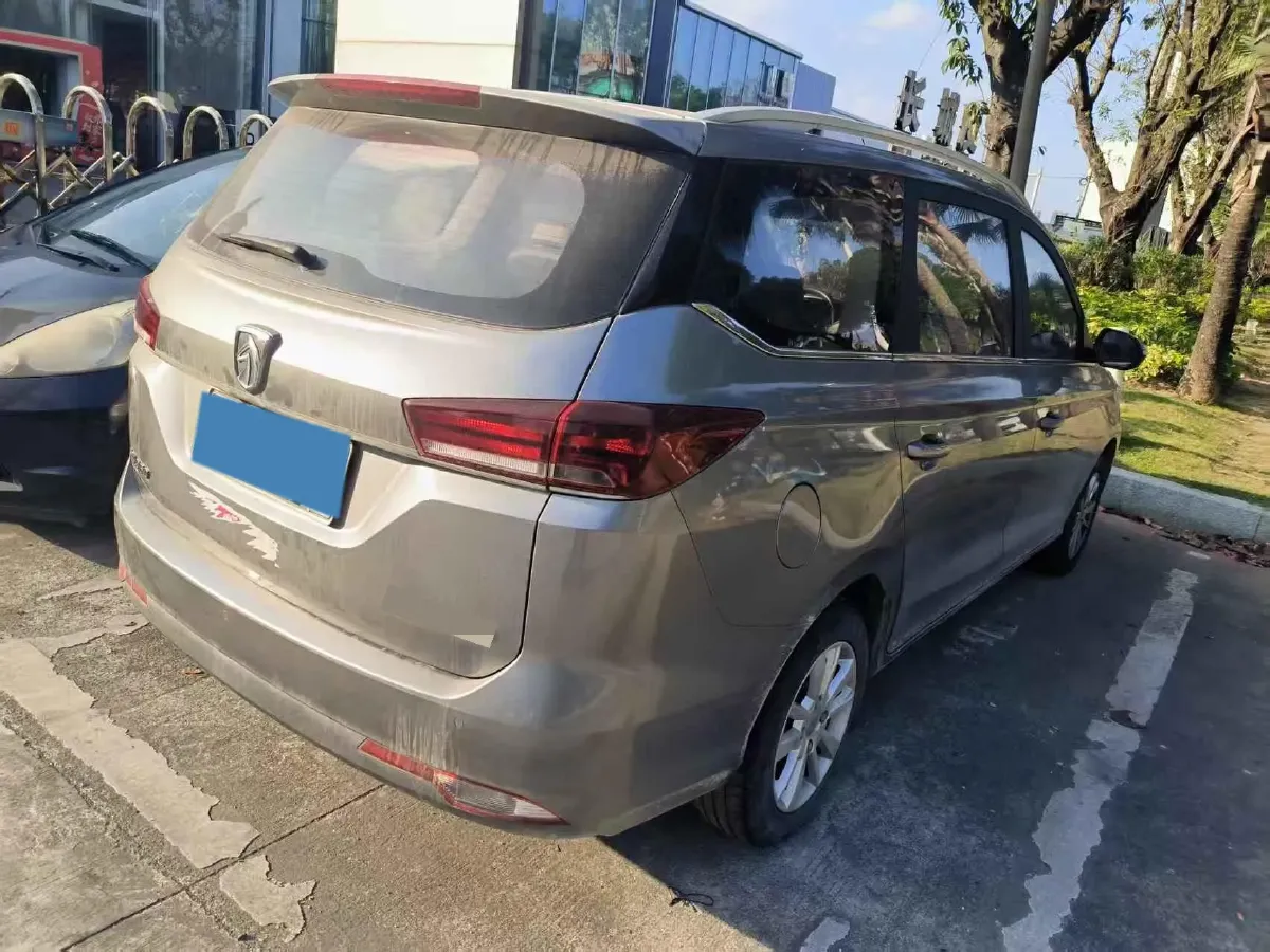2018 BaoJun 360 1.5L 112HP L4 6MT,autocango,china used car exporter,china ev exporter,chinese used car exporter,chinese used ev exporter