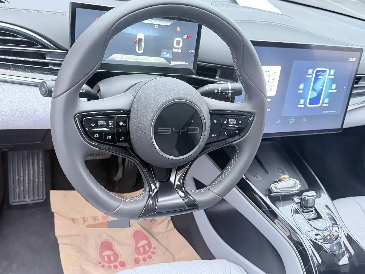 2022 AITO AITO M5 Range Extended 125HP REEV 40KWH,autocango,china used car exporter,china ev exporter,chinese used car exporter,chinese used ev exporter