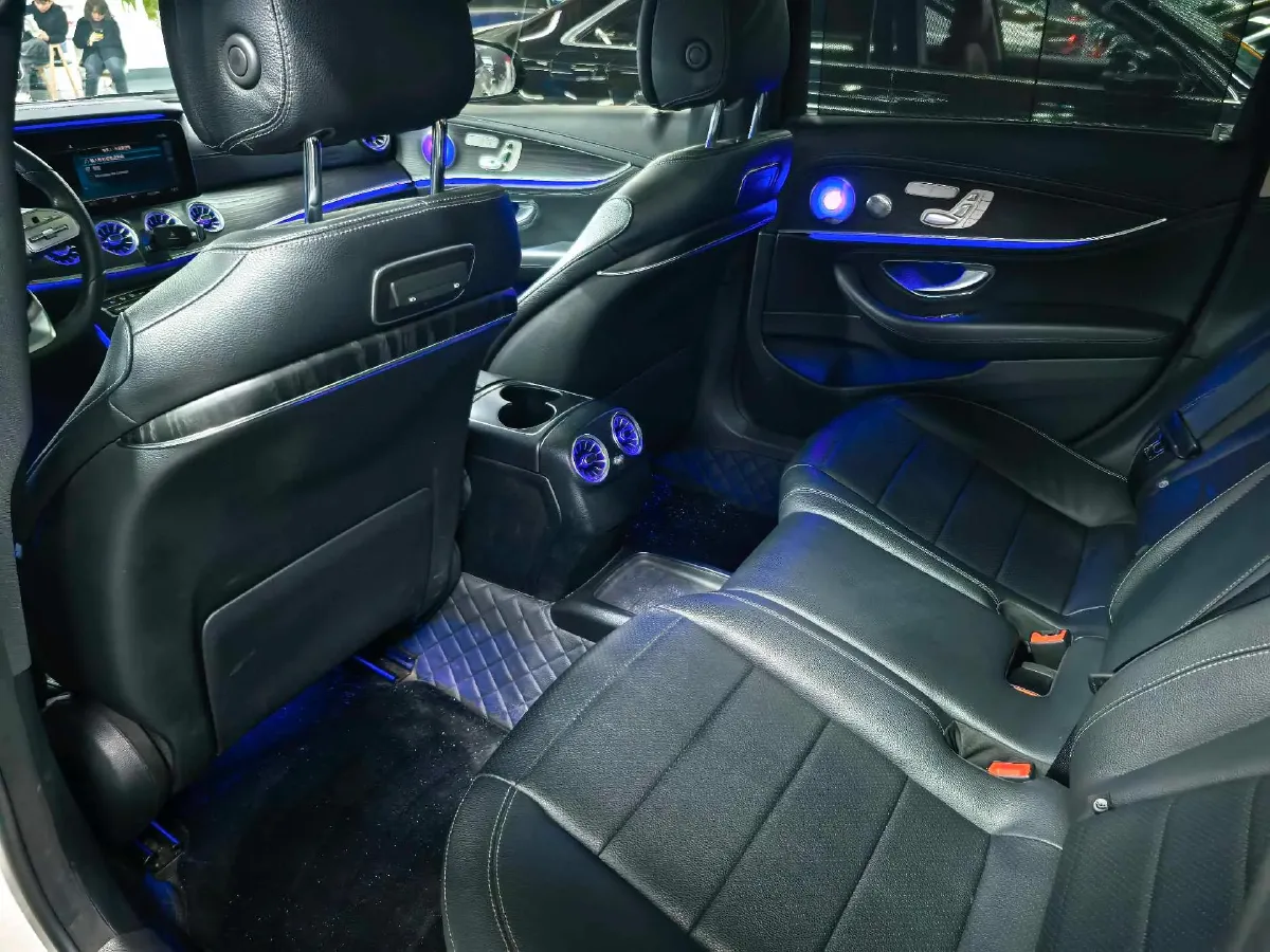 2020 Mercedes-Benz E Class 2.0T 258HP L4 9AT,autocango,china used car exporter,china ev exporter,chinese used car exporter,chinese used ev exporter