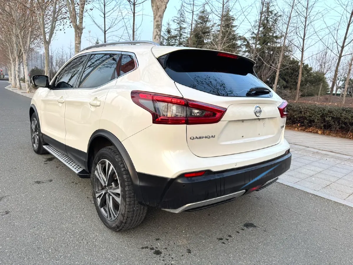 2022 Nissan Qashqai 2.0L 151HP L4 CVT,autocango,china used car exporter,china ev exporter,chinese used car exporter,chinese used ev exporter