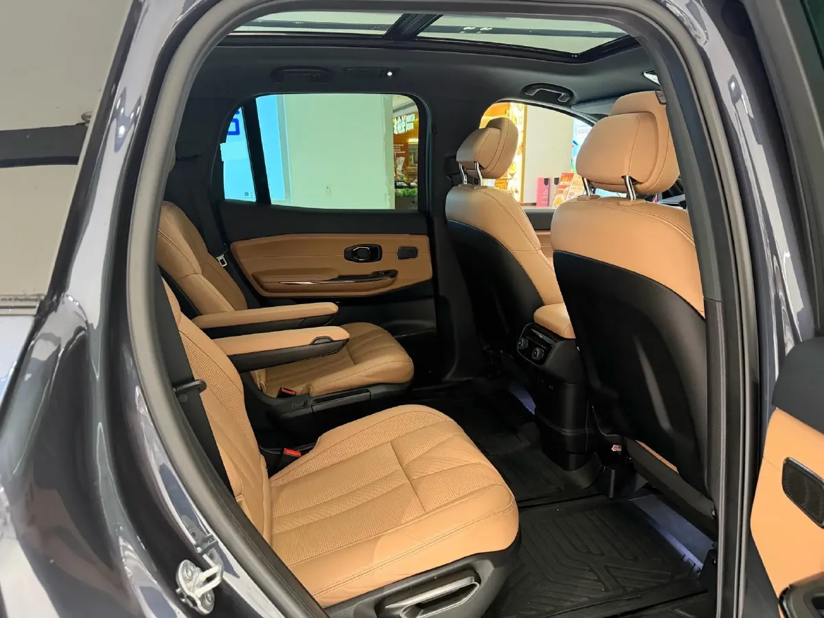 2020 NIO ES8 BEV 100KWH,autocango,china used car exporter,china ev exporter,chinese used car exporter,chinese used ev exporter