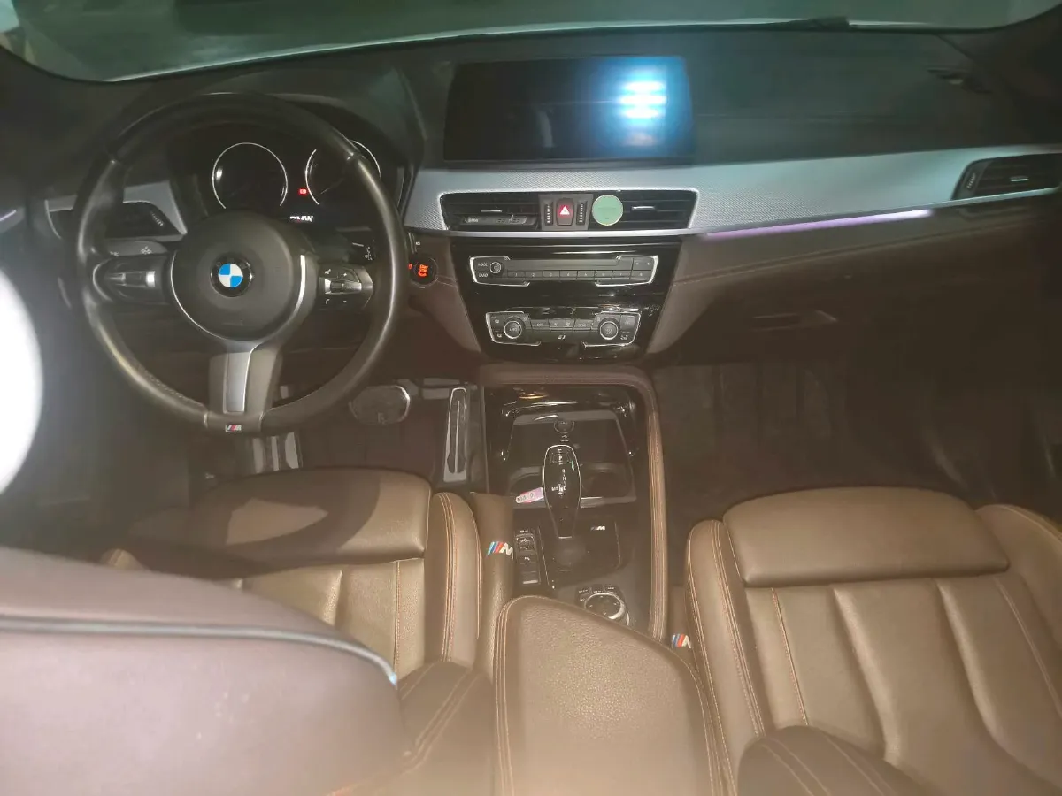 2021 BMW X2 2.0T 192HP L4 8AT,autocango,china used car exporter,china ev exporter,chinese used car exporter,chinese used ev exporter