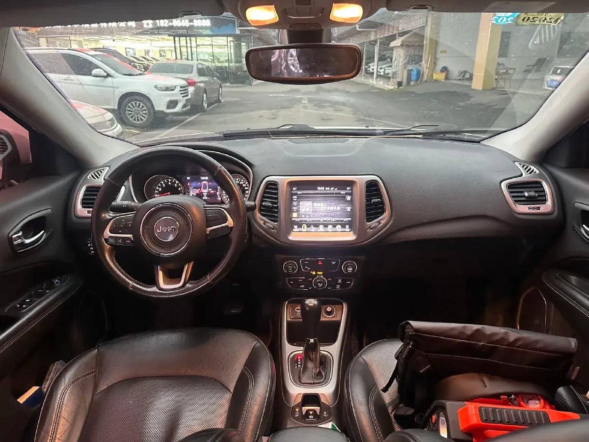 2017 Jeep Compass 1.4T 165HP L4 7DCT,autocango,china used car exporter,china ev exporter,chinese used car exporter,chinese used ev exporter