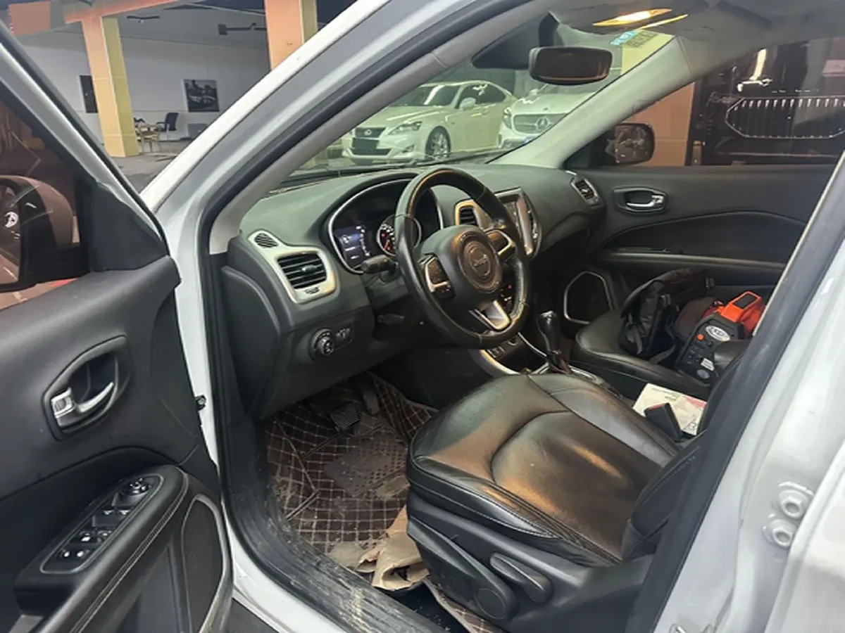 2017 Jeep Compass 1.4T 165HP L4 7DCT,autocango,china used car exporter,china ev exporter,chinese used car exporter,chinese used ev exporter