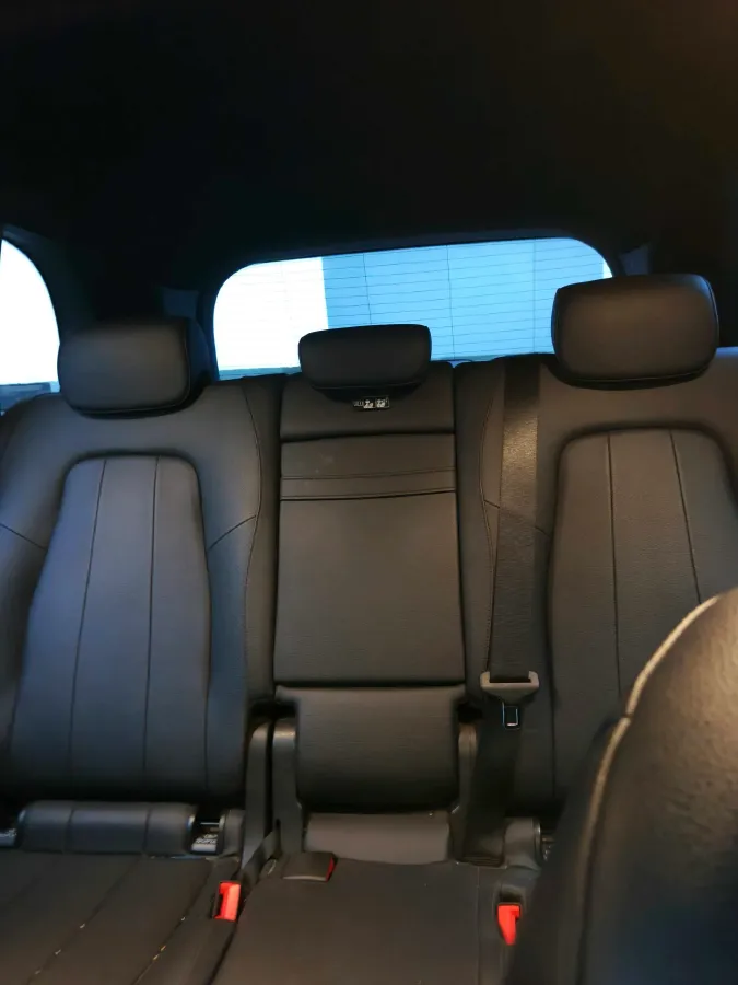 2020 Mercedes-Benz GLB Class 1.3T 163HP L4 7DCT,autocango,china used car exporter,china ev exporter,chinese used car exporter,chinese used ev exporter