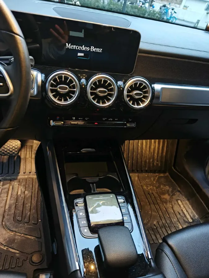 2020 Mercedes-Benz GLB Class 1.3T 163HP L4 7DCT,autocango,china used car exporter,china ev exporter,chinese used car exporter,chinese used ev exporter