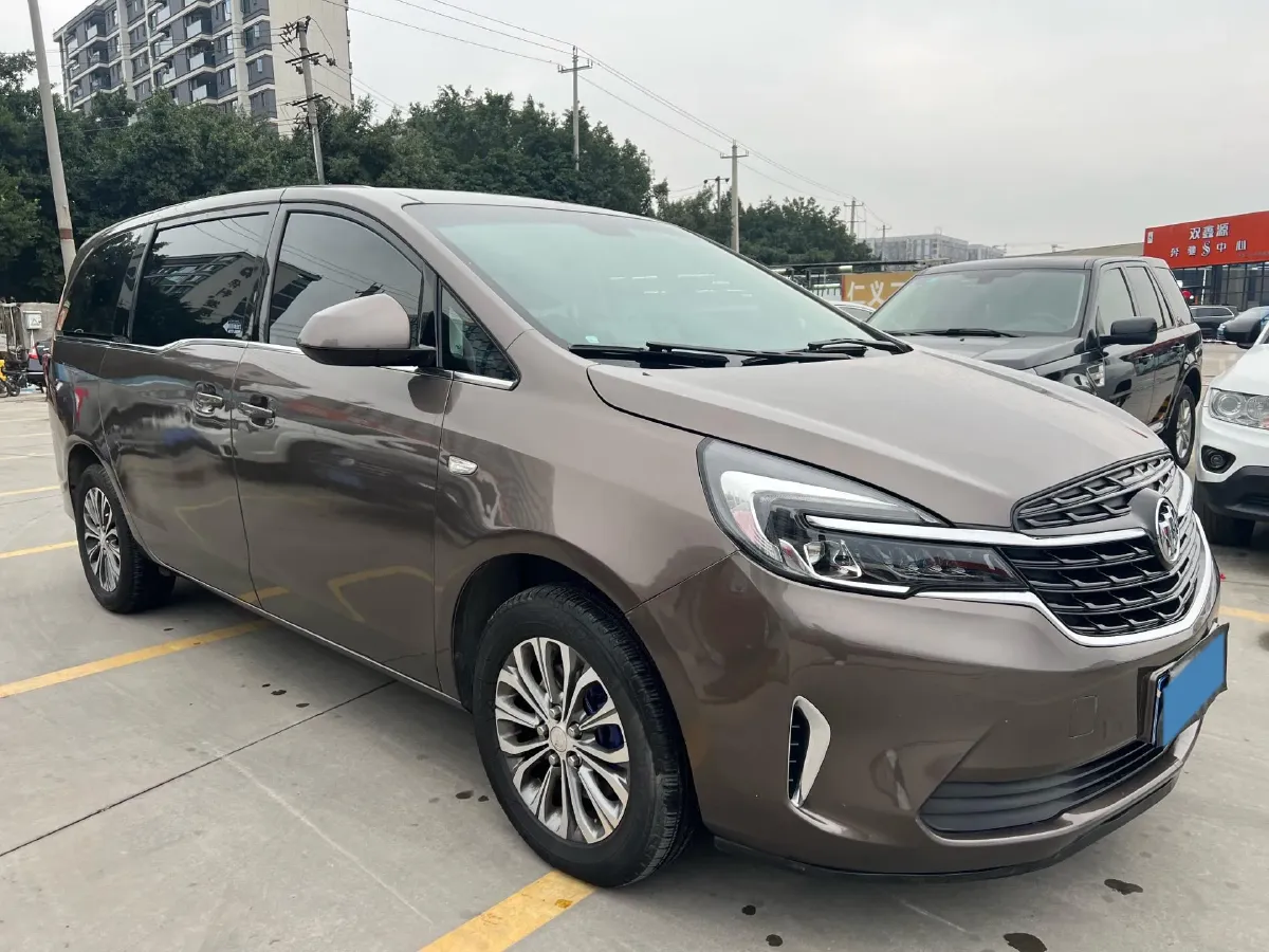 2021 Buick GL8 2.0T 237HP L4 9AT,autocango,china used car exporter,china ev exporter,chinese used car exporter,chinese used ev exporter