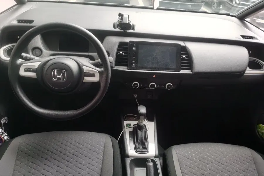 2021 Honda Fit 1.5L 131HP L4 CVT,autocango,china used car exporter,china ev exporter,chinese used car exporter,chinese used ev exporter