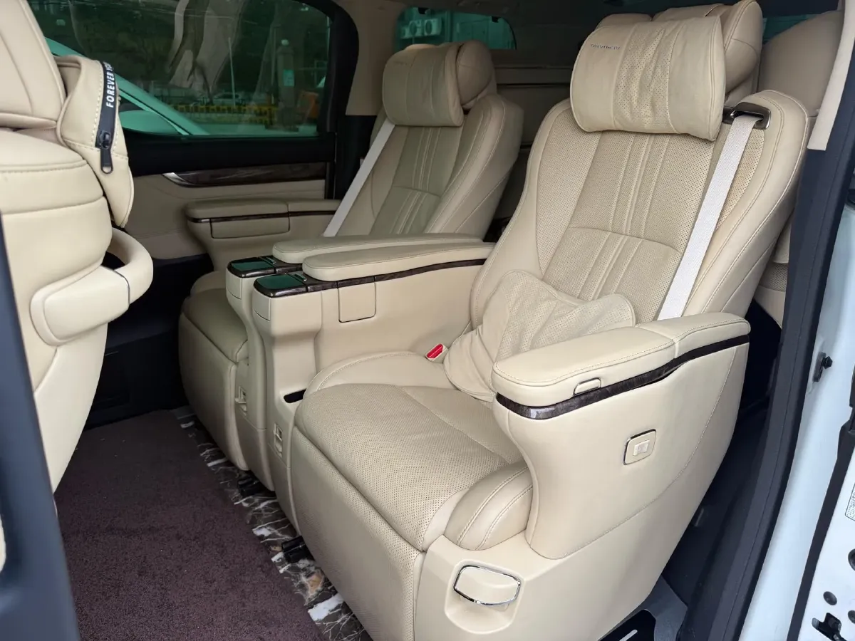 2021 Toyota Alphard 2.5L 117HP L4 E-CVT Hybrid,autocango,china used car exporter,china ev exporter,chinese used car exporter,chinese used ev exporter