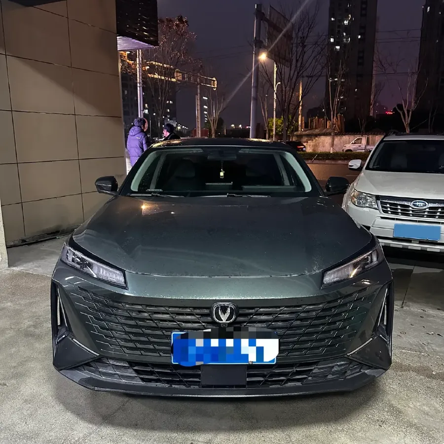 2023 ChangAn Oshan Z6 1.5T 188HP L4 7DCT,autocango,china used car exporter,china ev exporter,chinese used car exporter,chinese used ev exporter