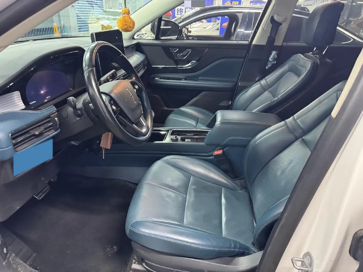 2022 Lincoln Corsair 2.0T 245HP L4 8AT,autocango,china used car exporter,china ev exporter,chinese used car exporter,chinese used ev exporter