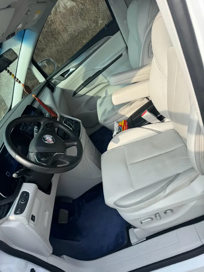 2023 Buick GL8 2.0T 237HP L4 9AT,autocango,china used car exporter,china ev exporter,chinese used car exporter,chinese used ev exporter