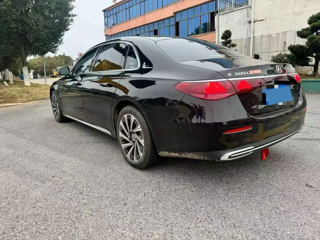 2025 Mercedes-Benz E Class 2.0T 258HP L4 9AT,autocango,china used car exporter,china ev exporter,chinese used car exporter,chinese used ev exporter