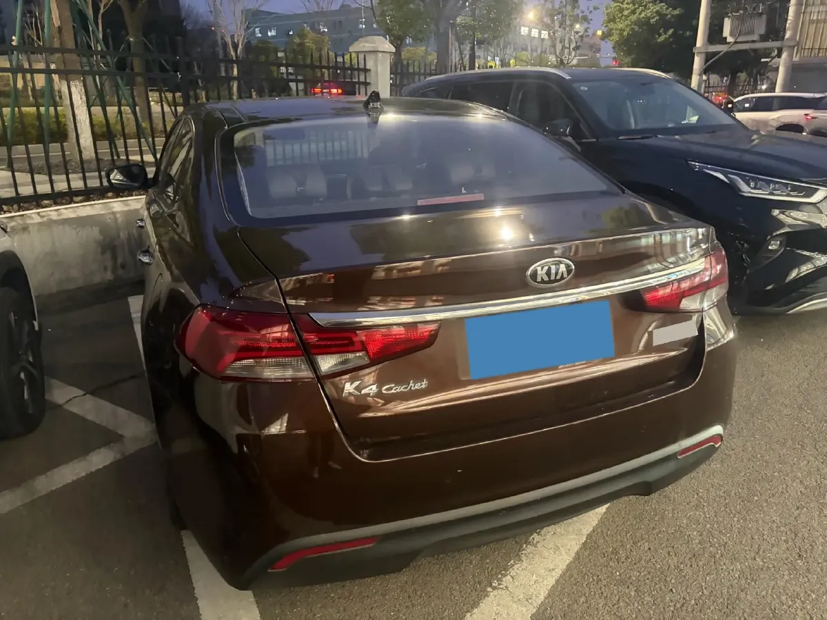 2017 Kia Cachet 1.8L 143HP L4 6AT,autocango,china used car exporter,china ev exporter,chinese used car exporter,chinese used ev exporter